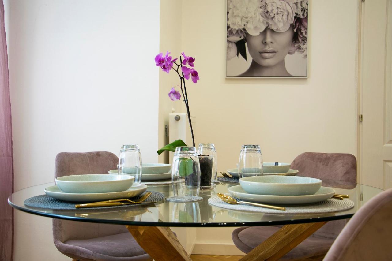 Season One Apartman Szeged Kültér fotó