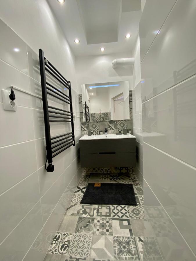 Season One Apartman Szeged Kültér fotó