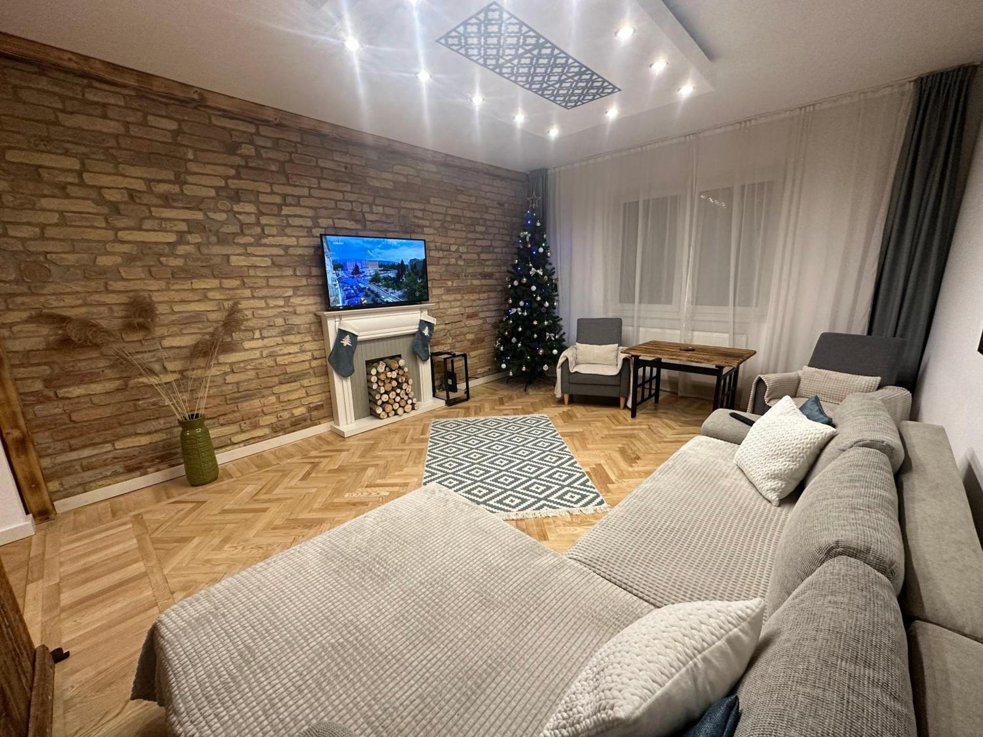 Season One Apartman Szeged Kültér fotó
