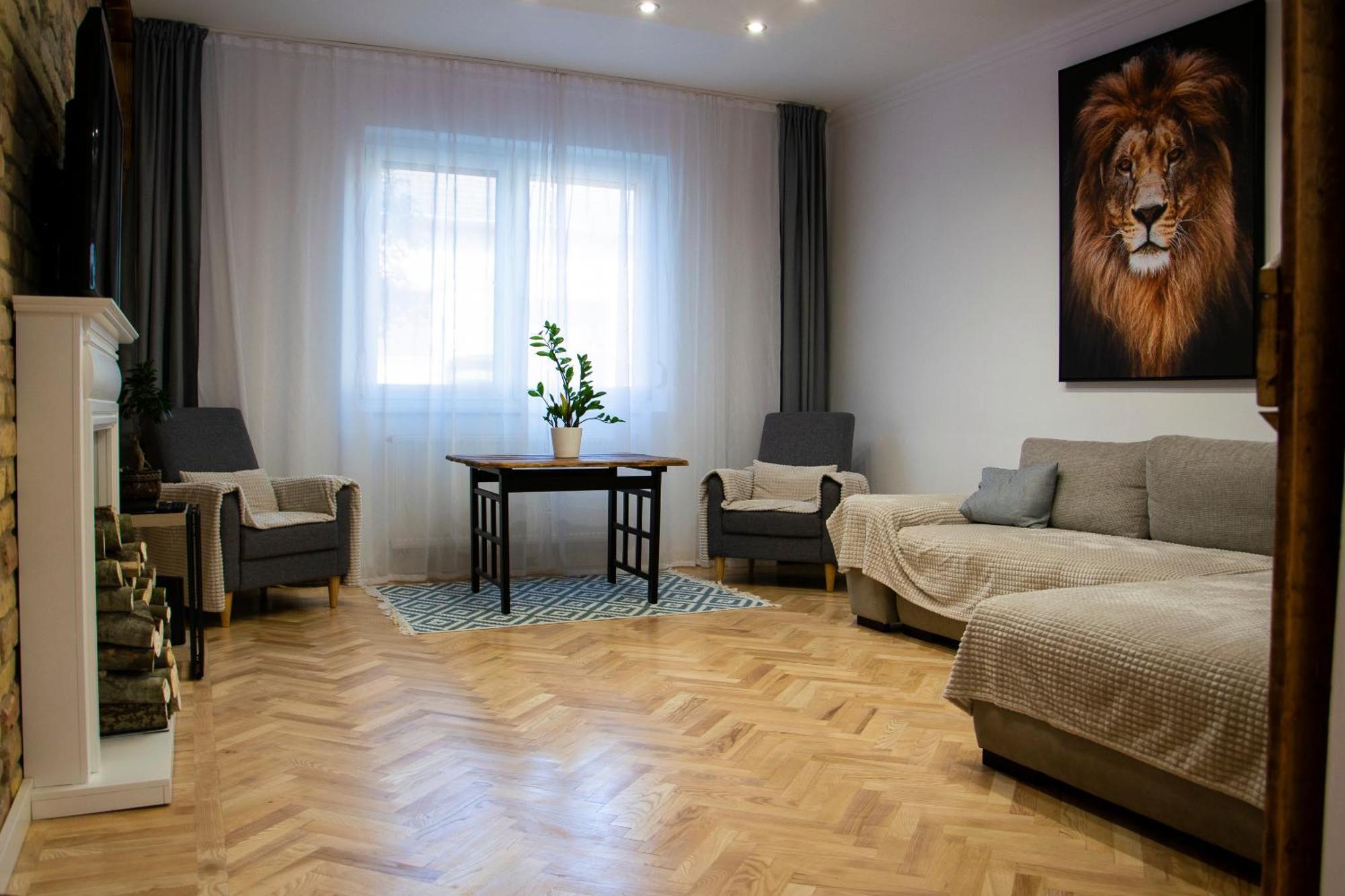 Season One Apartman Szeged Kültér fotó